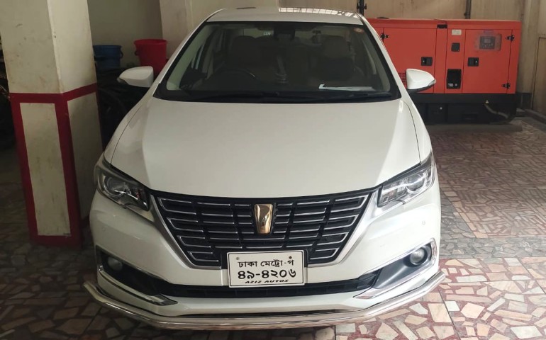 Toyota Premieo 2018 Front Image